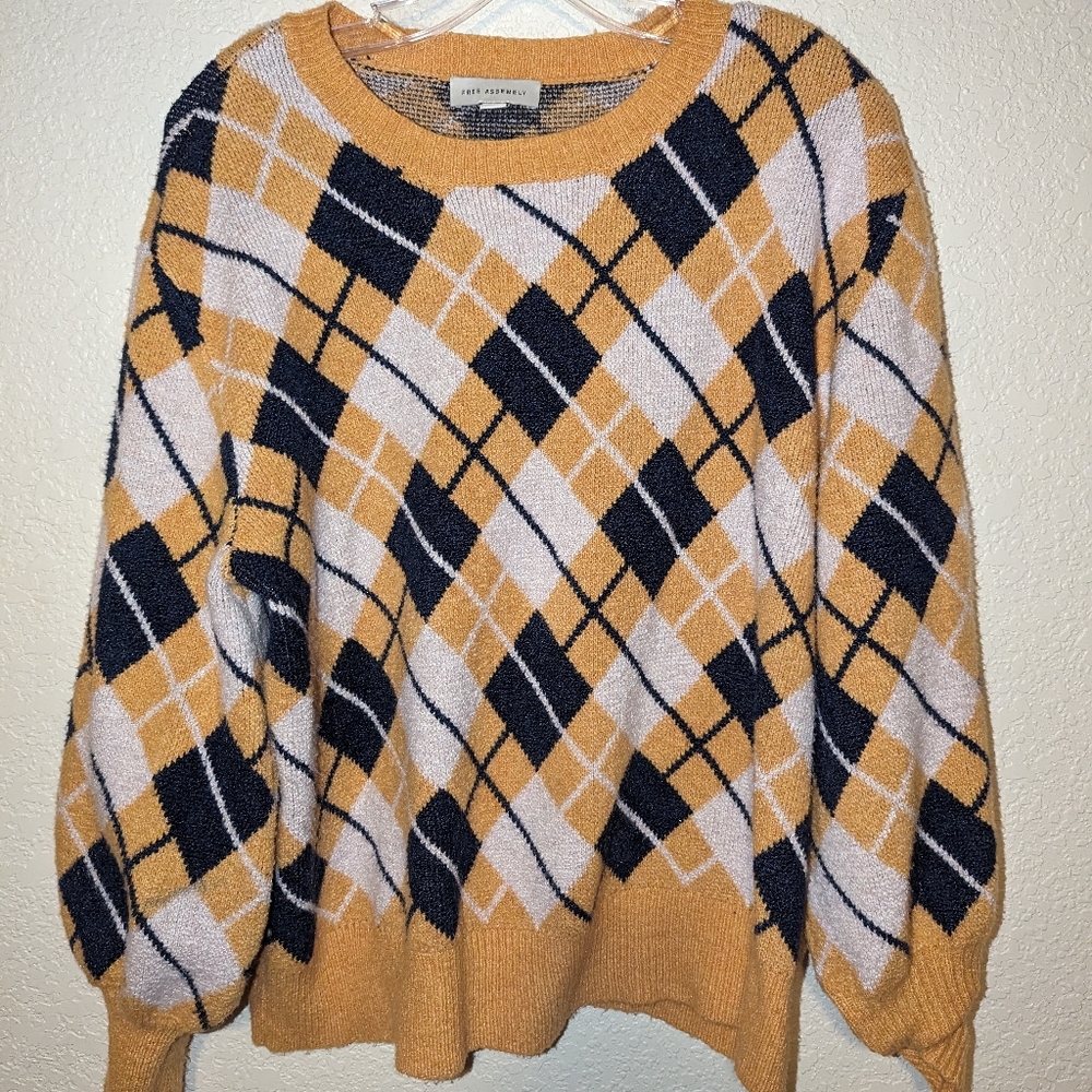 Free Assembly Adult Knit Sweater Extra Large XL Pull Over Orange Light Academia